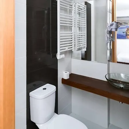Bel Appartement Familial * 빌라노바데가이아